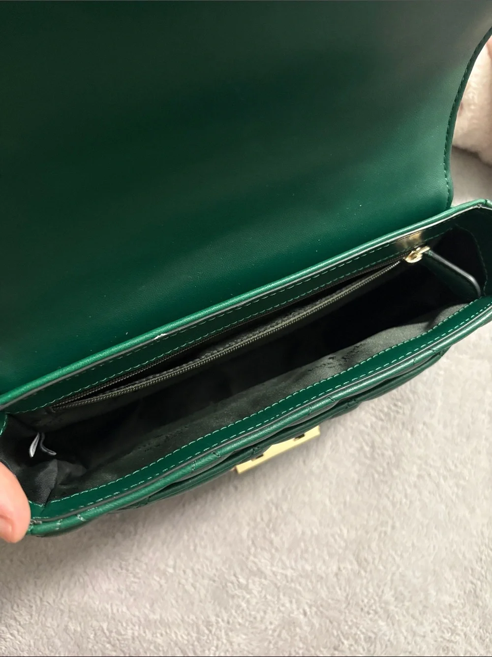 Kate Spade Kelly Green Quilted Handbag